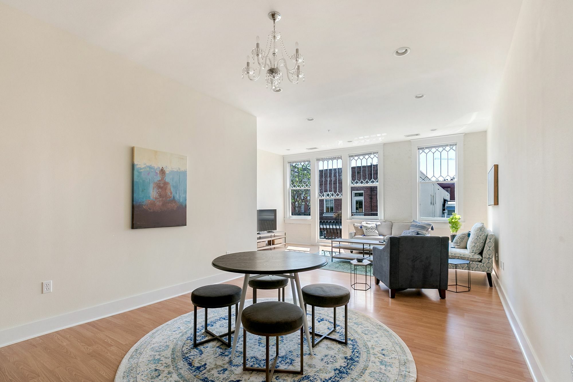 Chic 3br In Arts/warehouse District By Sonder Apartment *